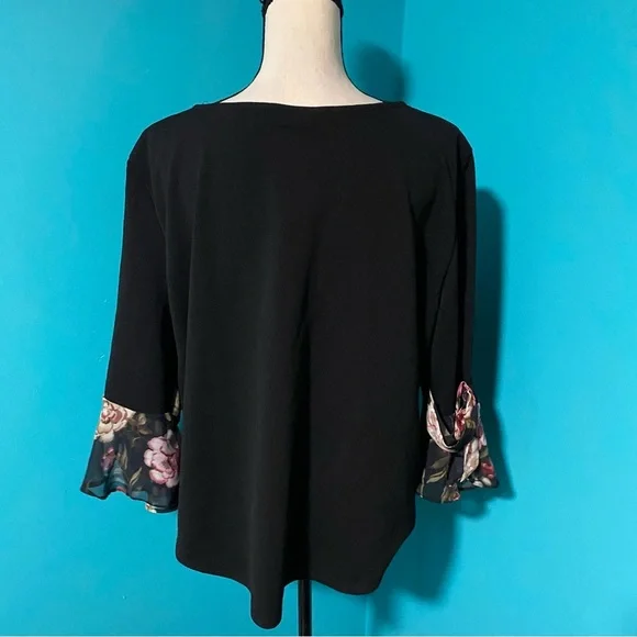 E New York & Company XXL Black Boat Neck 3/4 Floral Sleeve Top - Picture 3 of 4